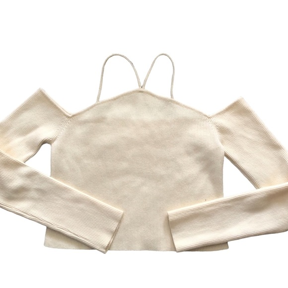 Middletone Cream Ribbed Knit Cut-out Shoulder Top - Picture 2 of 10